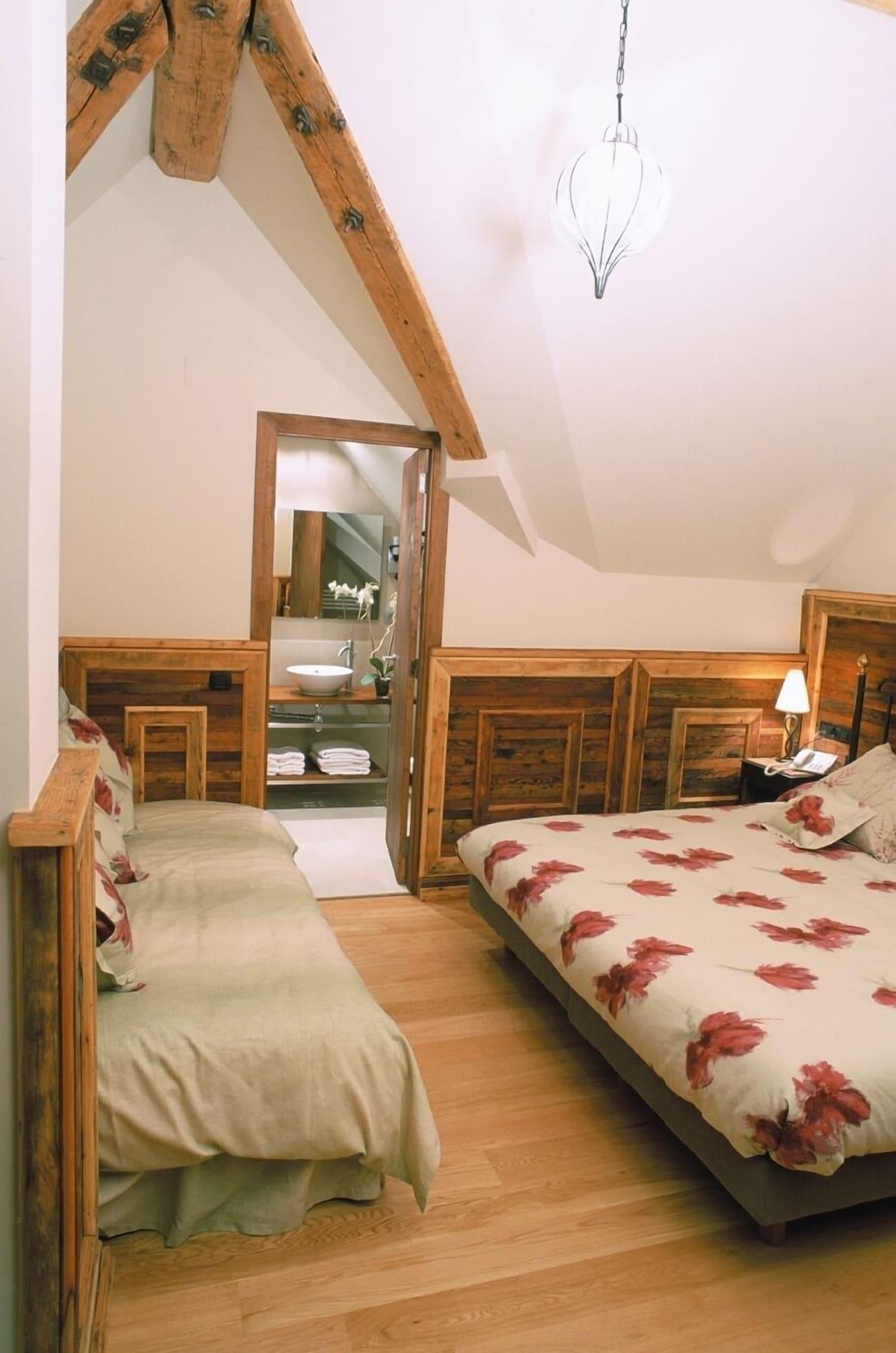 Hotel Sant Roc Solsona Buitenkant foto